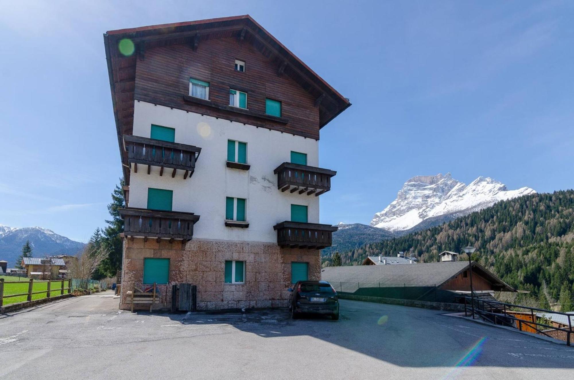 Appartamento Continental - 8 Posti Letto San Vito di Cadore Eksteriør billede